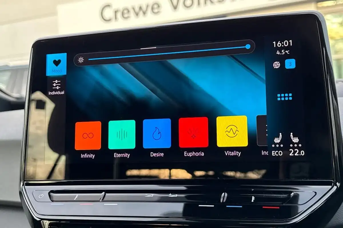 2022-volkswagen-id3-e-life-204ps-58kwh-pro-performance-big-30