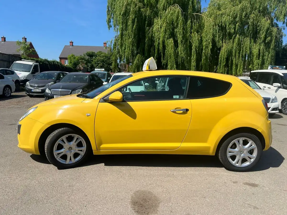2012-alfa-romeo-mito-14-sprint-16v-78bhp-big-4