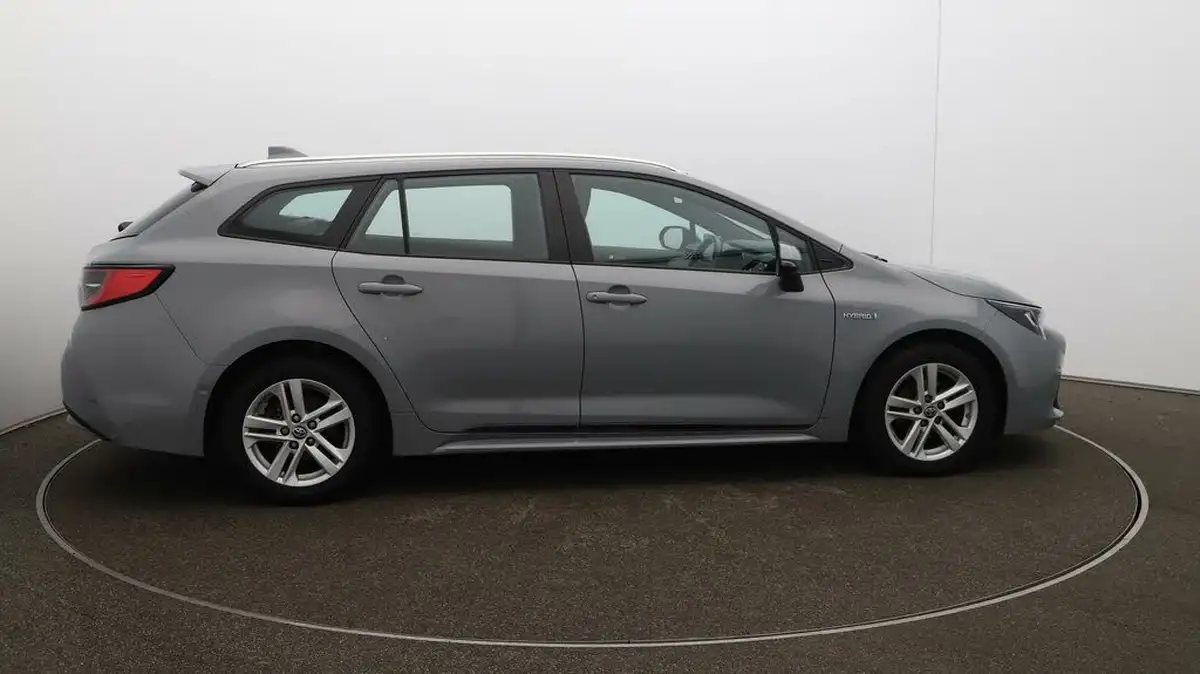 2021-toyota-corolla-18-vvt-i-icon-tech-spare-wheel-touring-sports-5d-big-8