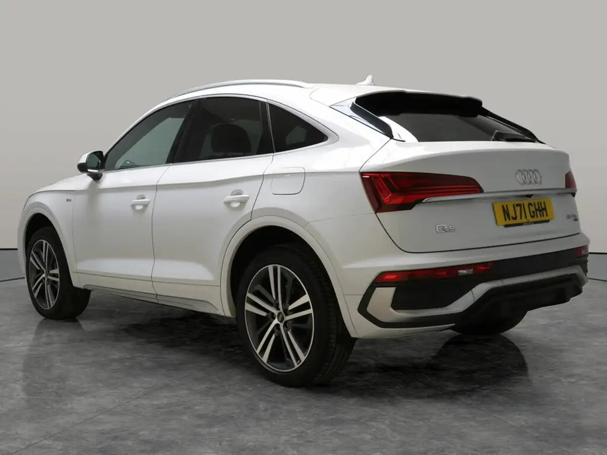 2021-audi-q5-20-55-tfsi-e-competition-sportback-big-13