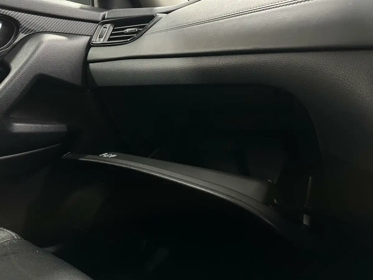 2017-nissan-x-trail-16dci-tekna-4x4-big-30