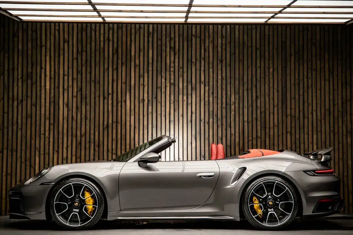 2023-porsche-911-38-turbo-s-awd-turbo-cabriolet-big-6