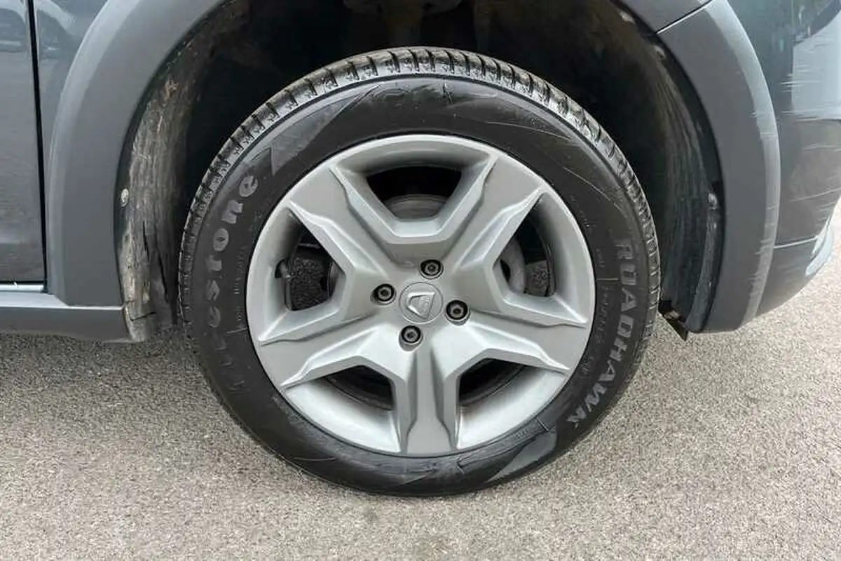 2020-dacia-sandero-stepway-09-tce-comfort-big-8