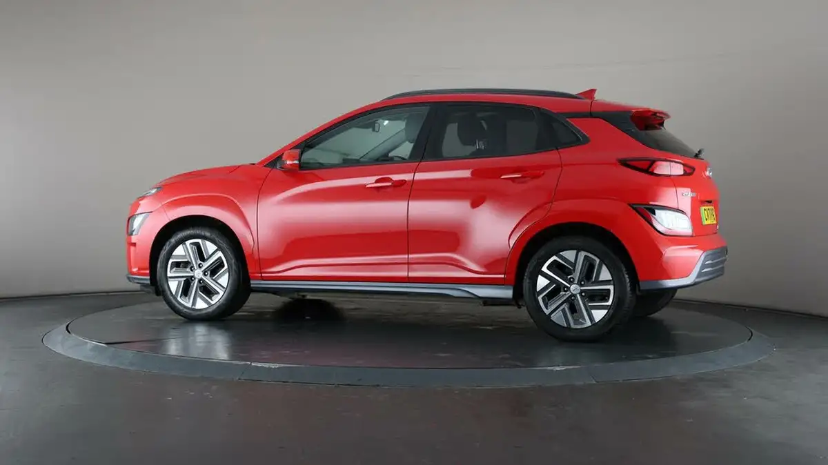 2021-hyundai-kona-e-ultimate-big-75