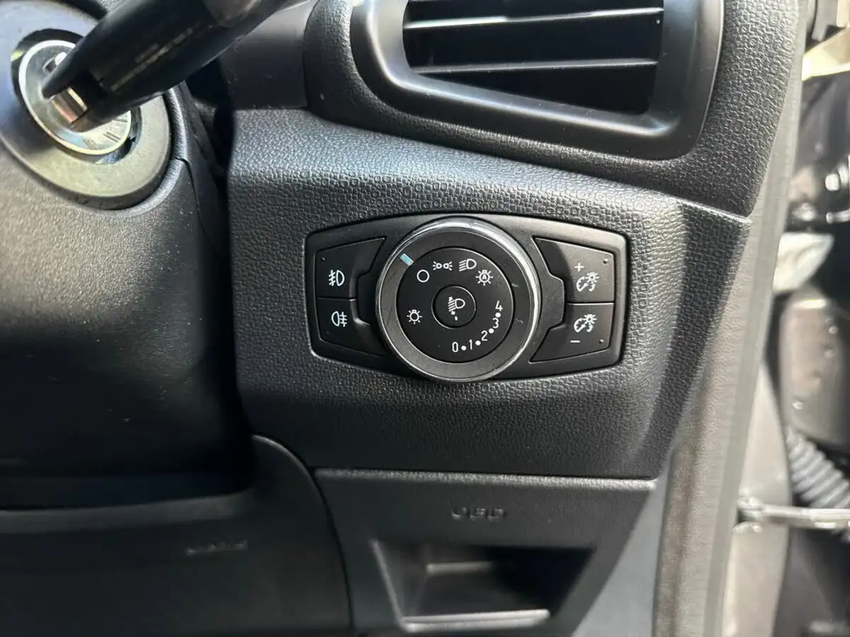 2022-ford-ecosport-10t-titanium-big-22