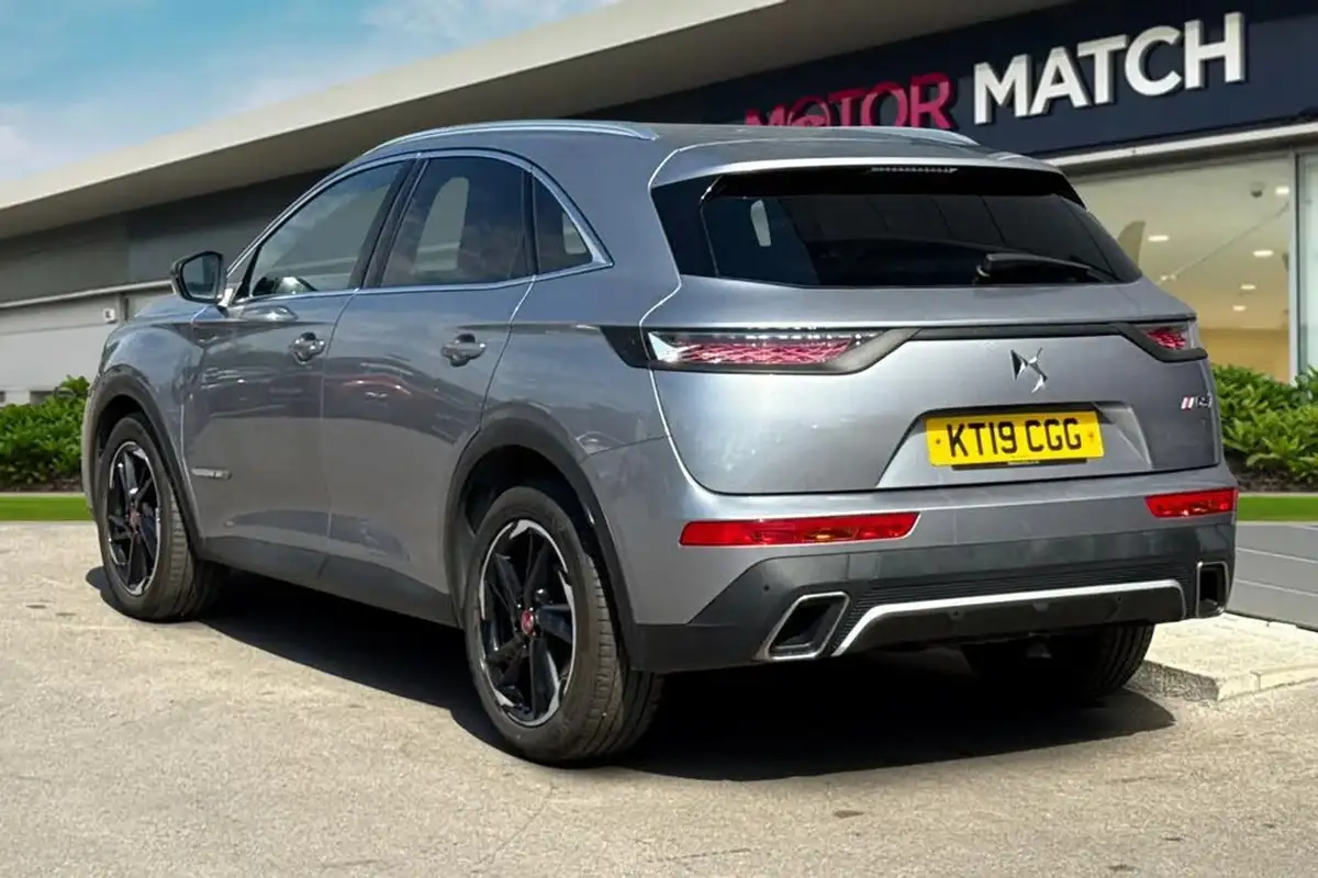 2019-ds-ds-7-crossback-20bluehdi-performance-line-big-1