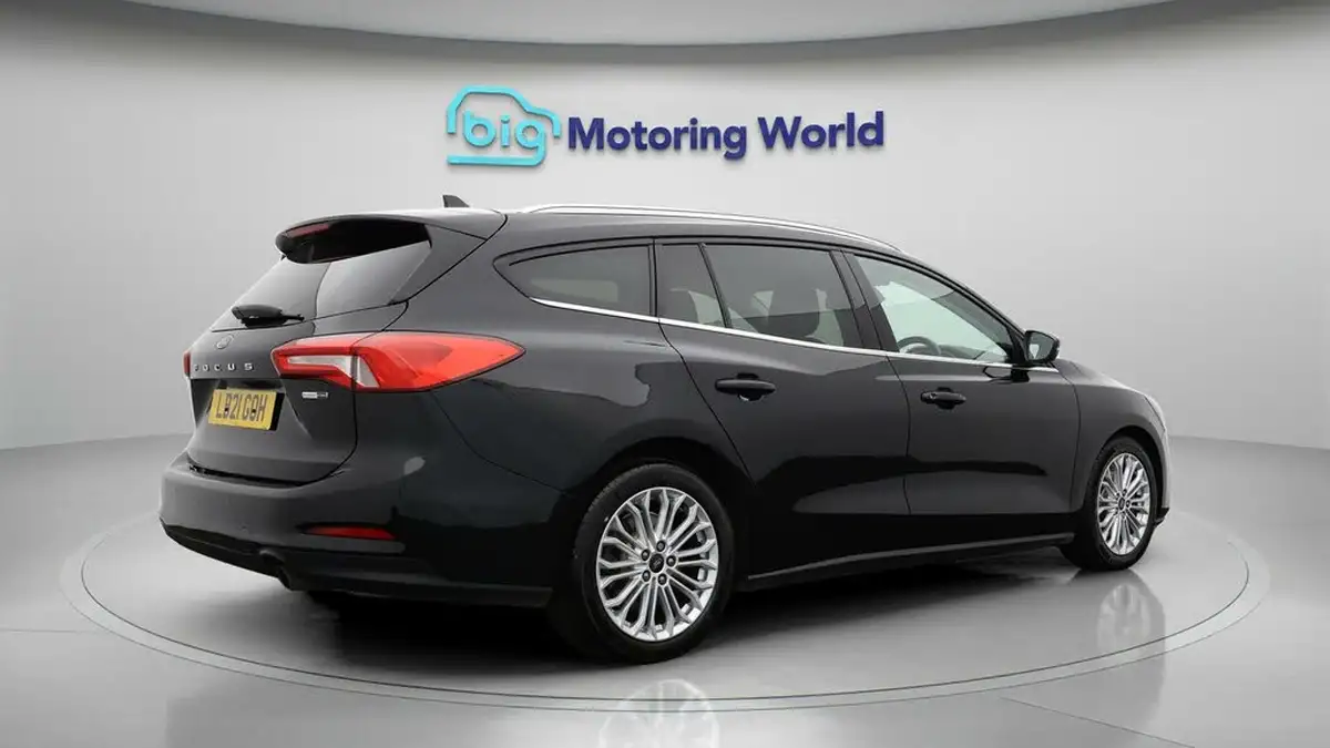 2021-ford-focus-10t-titanium-x-edition-125ps-hybrid-mhev-estate-big-6