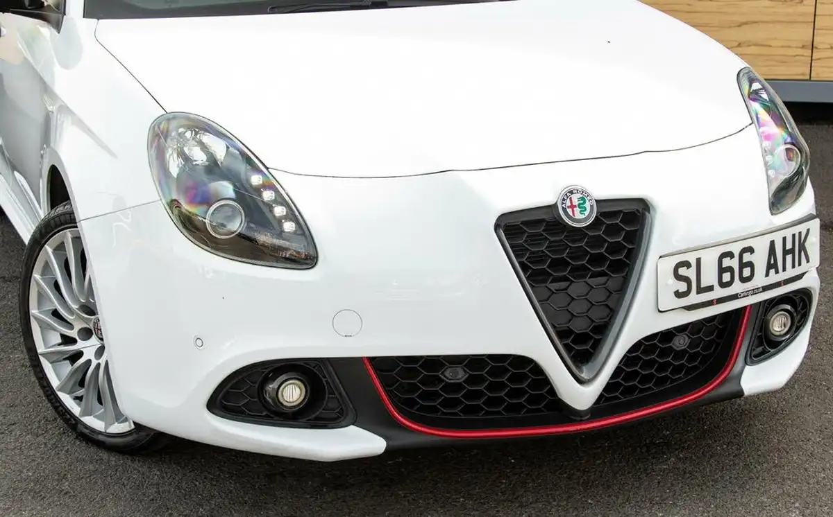 2016-alfa-romeo-giulietta-14-tb-multiair-speciale-big-10