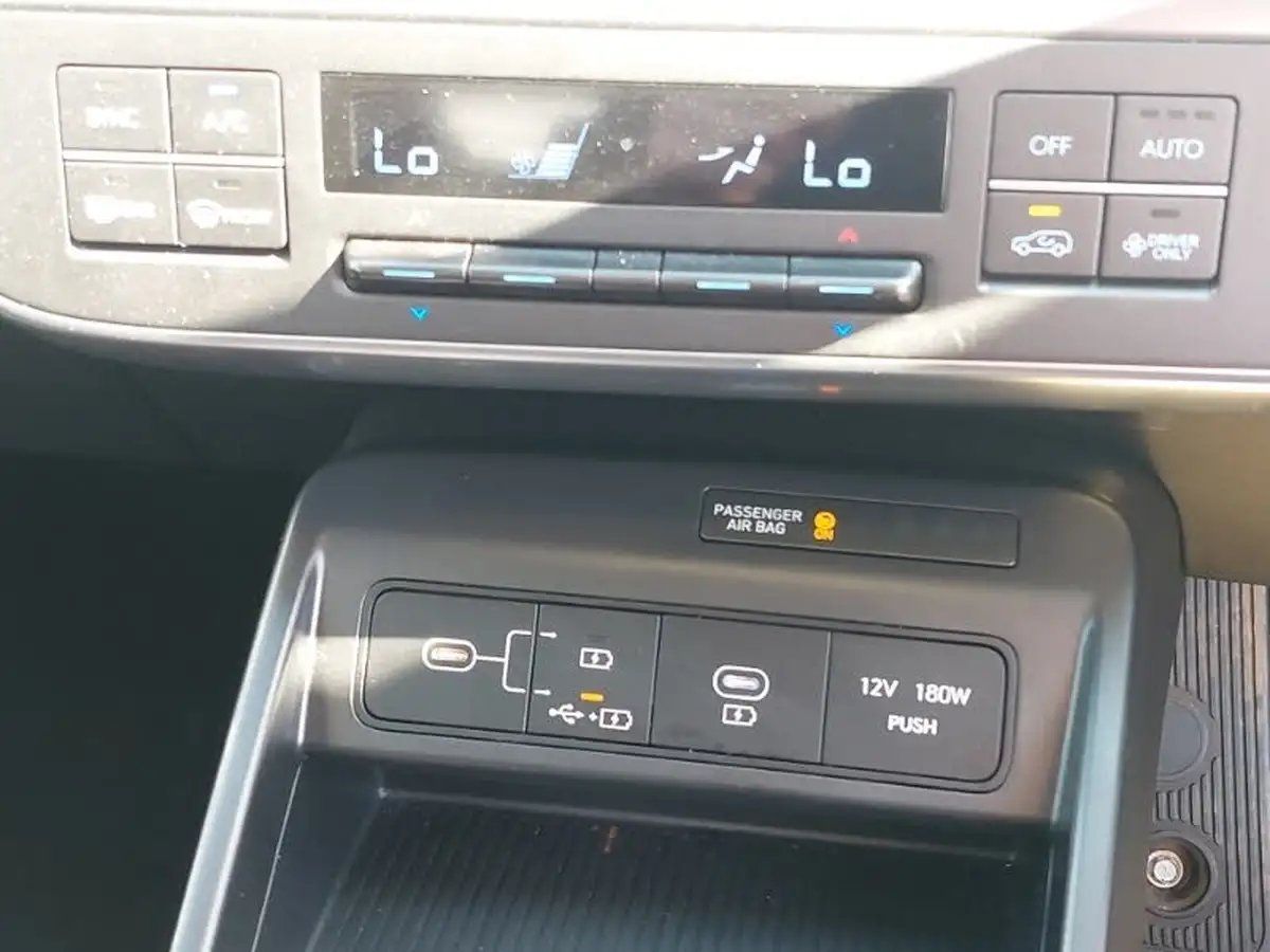 2024-hyundai-kona-16-gdi-advance-141ps-dct-big-14