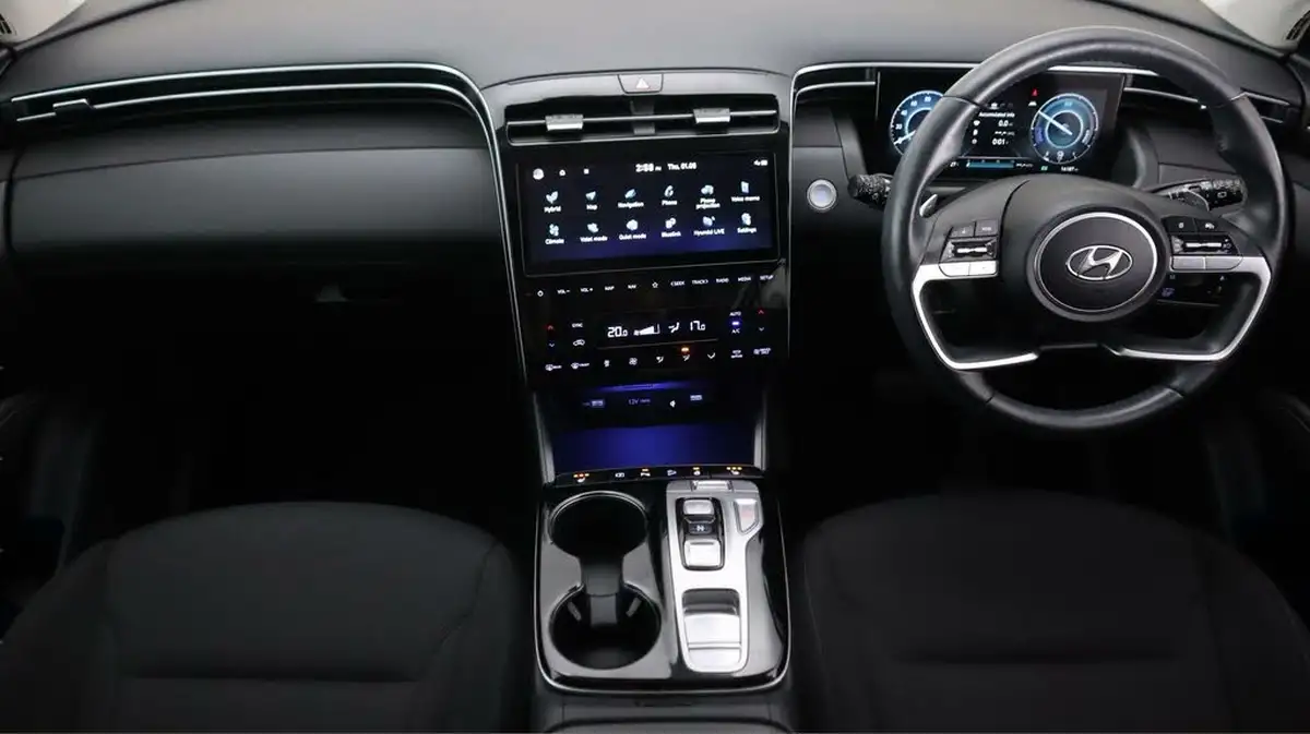 2022-hyundai-tucson-16-t-gdi-premium-230ps-hybrid-auto-big-12