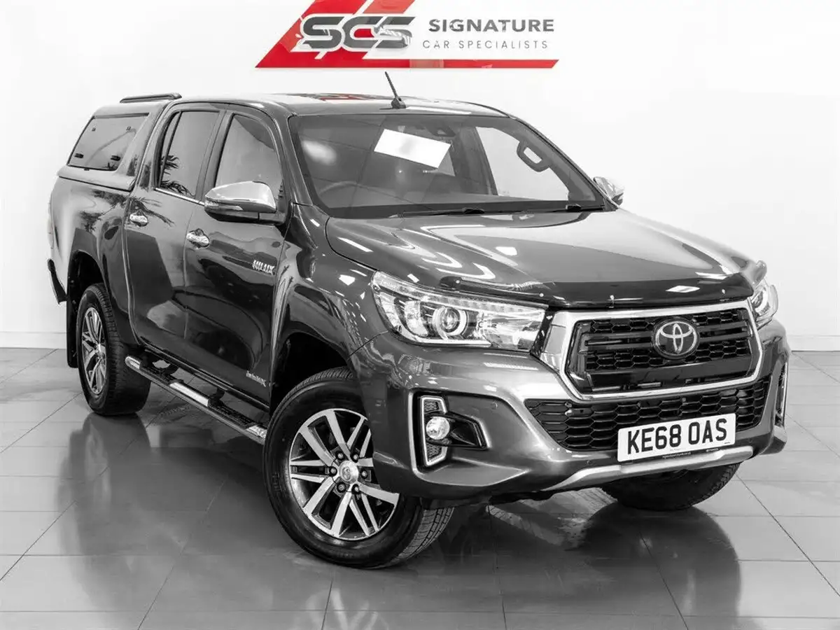 2018-toyota-hi-lux-24d-4d-invincible-at35-32t-auto-big-7