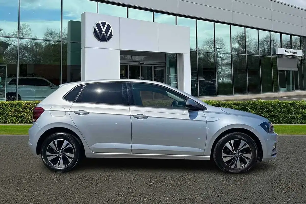 2021-volkswagen-polo-10-tsi-match-dsg-big-3