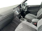 2021-volkswagen-tiguan-small-10