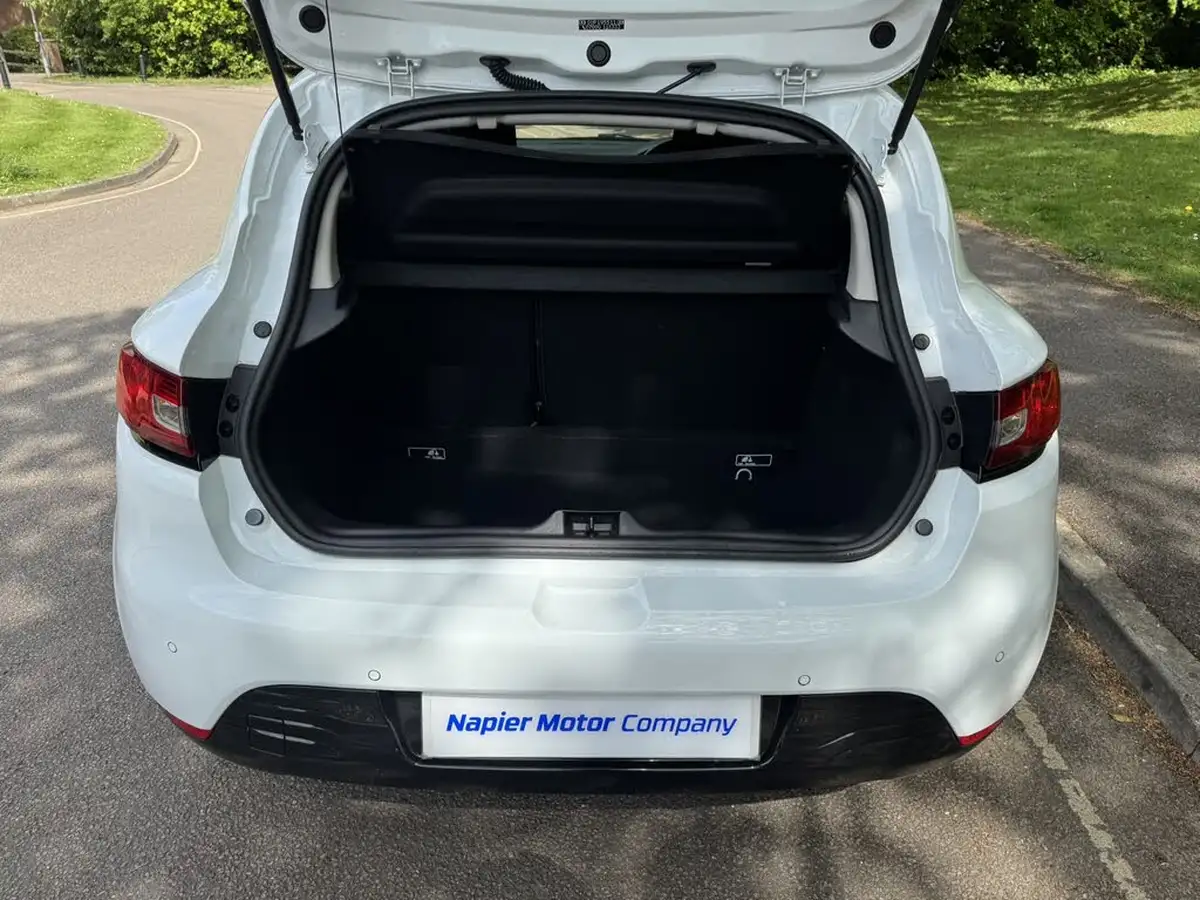 2016-renault-clio-09-tce-dynamique-s-nav-big-6