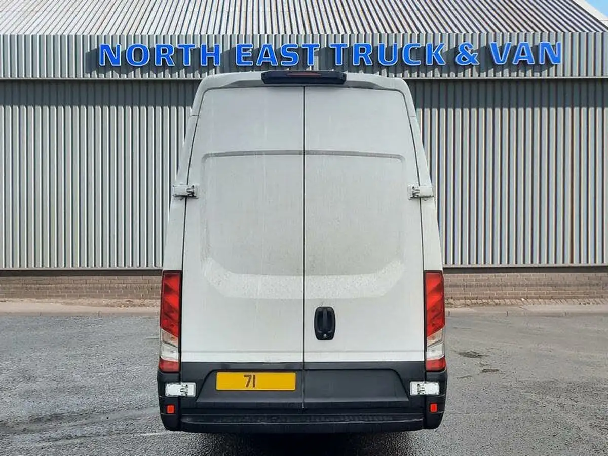 2021-iveco-daily-s-class-23td-35s14-business-3450mm-136pseu6dt-3450-big-5