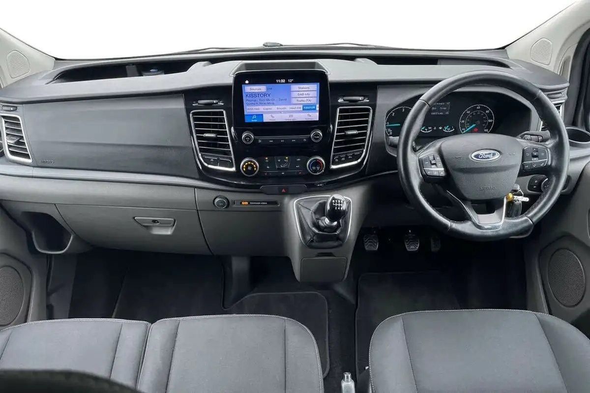 2020-ford-transit-custom-20tdci-320-l2h1-limited-130pseu6dt-double-cab-in-van-big-10