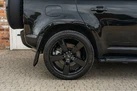 2023-land-rover-110-defender-30-d300-x-dynamic-hse-small-24