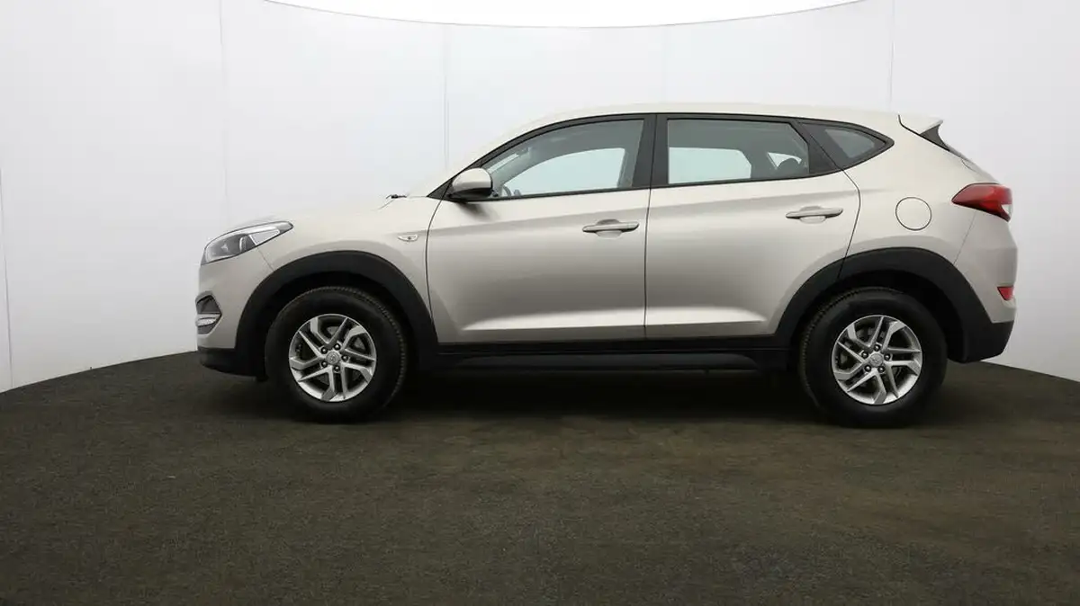 2018-hyundai-tucson-17crdi-blue-drive-s-big-58