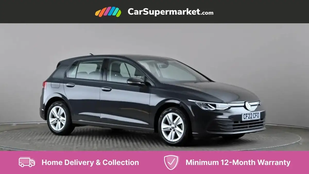 2022-volkswagen-golf-15-tsi-life-130ps-hatchback-big-0