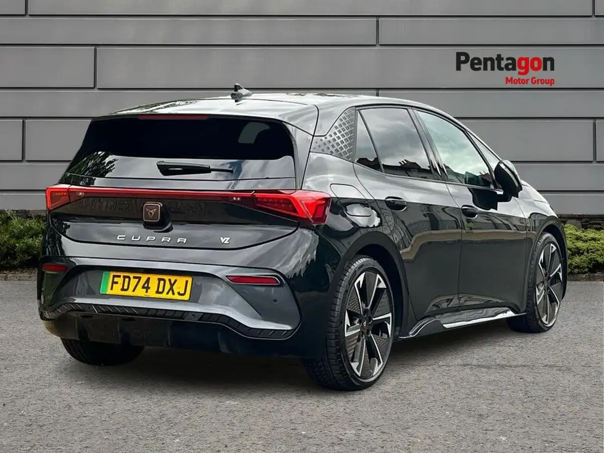 2025-cupra-born-e-vz-big-4