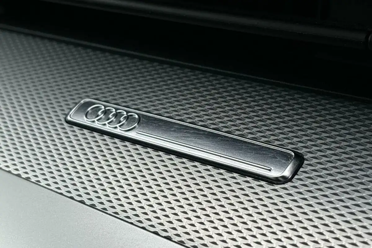 2021-audi-a3-15-35-tfsi-edition-1-saloon-4d-s-tronic-big-45