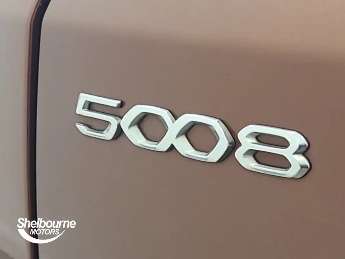 2021-peugeot-5008-suv-20-bluehdi-gt-177bhp-big-24