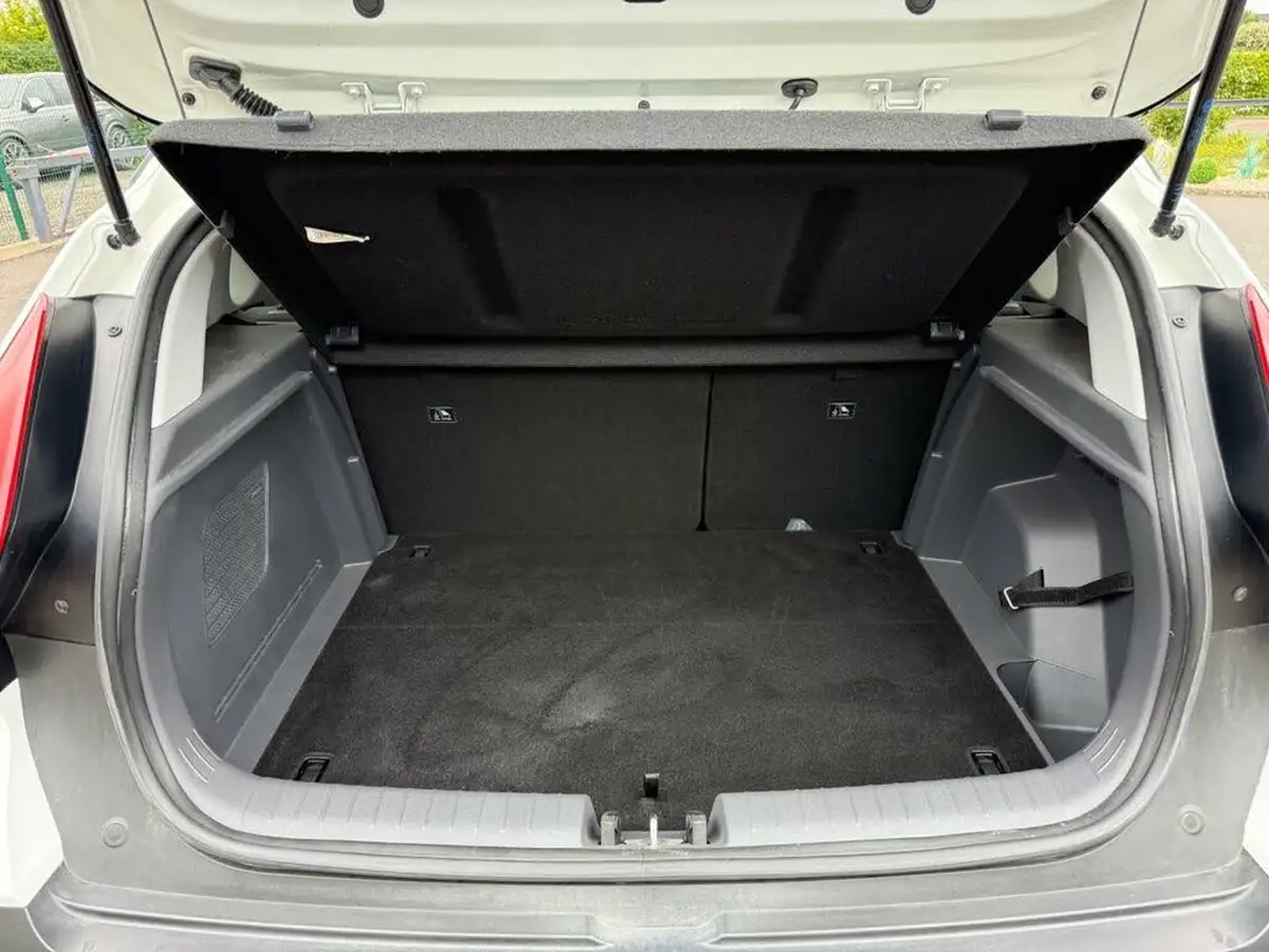 2021-hyundai-bayon-10-t-gdi-ultimate-120ps-big-14