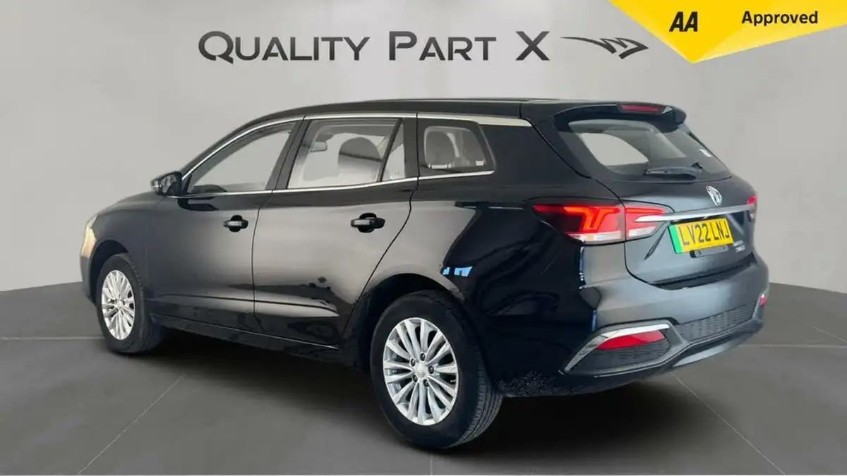 2022-mg-mg5-e-excite-ev-long-range-big-4