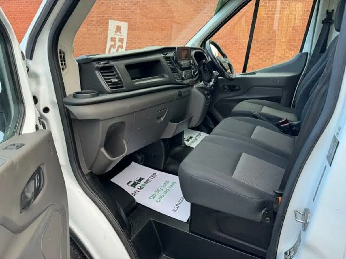 2023-ford-transit-20tdci-350-l2h1-leader-130pseu6dt-rwd-cab-big-29