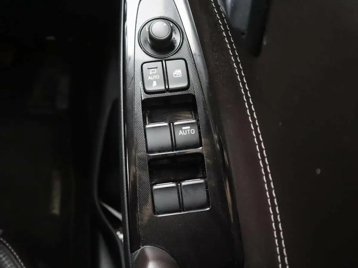 2019-mazda-mazda2-15-gt-sport-nav-115ps-big-24