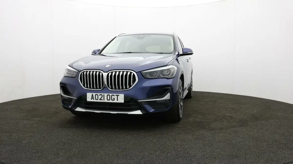 2021-bmw-x1-15-xdrive-25e-phev-xline-big-48