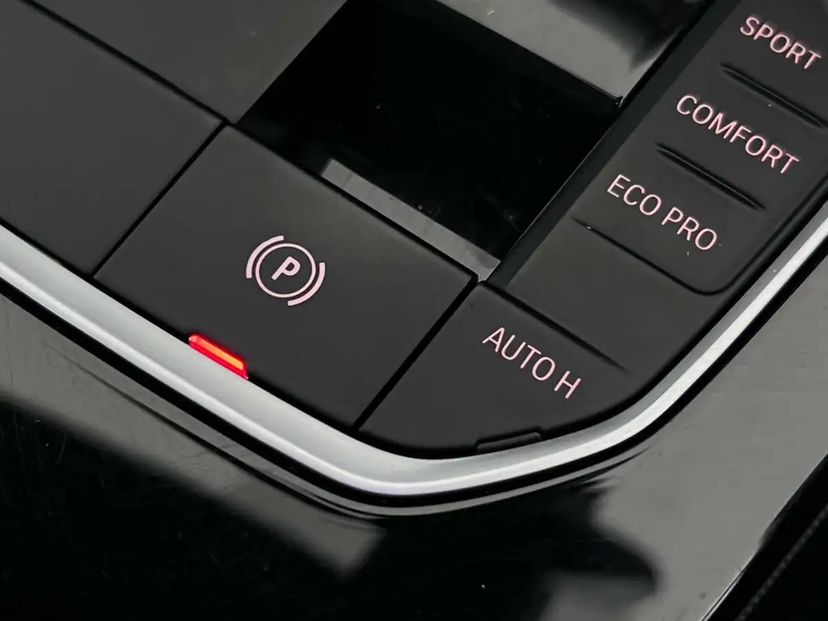 2021-bmw-1-series-20-128ti-lcp-big-34