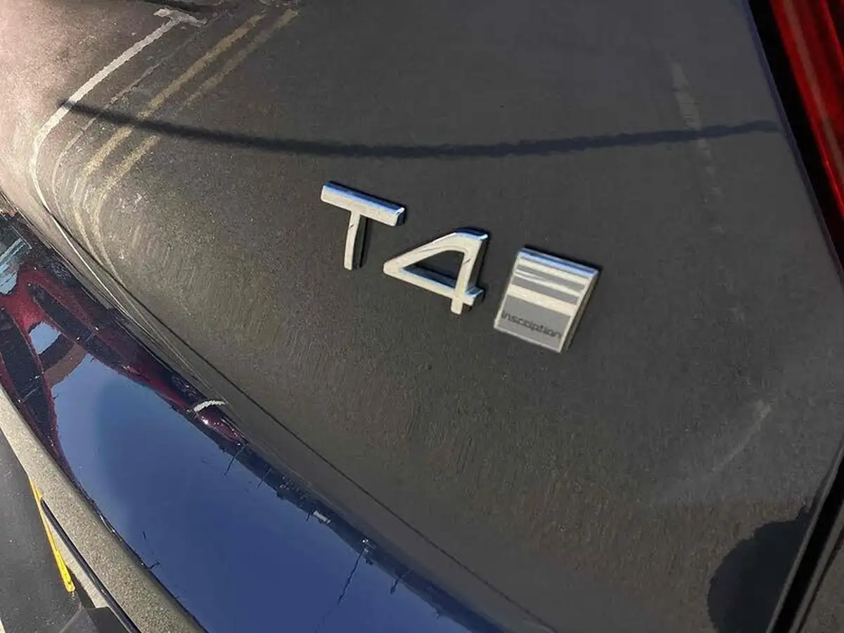 2019-volvo-xc40-20-t4-inscription-big-28