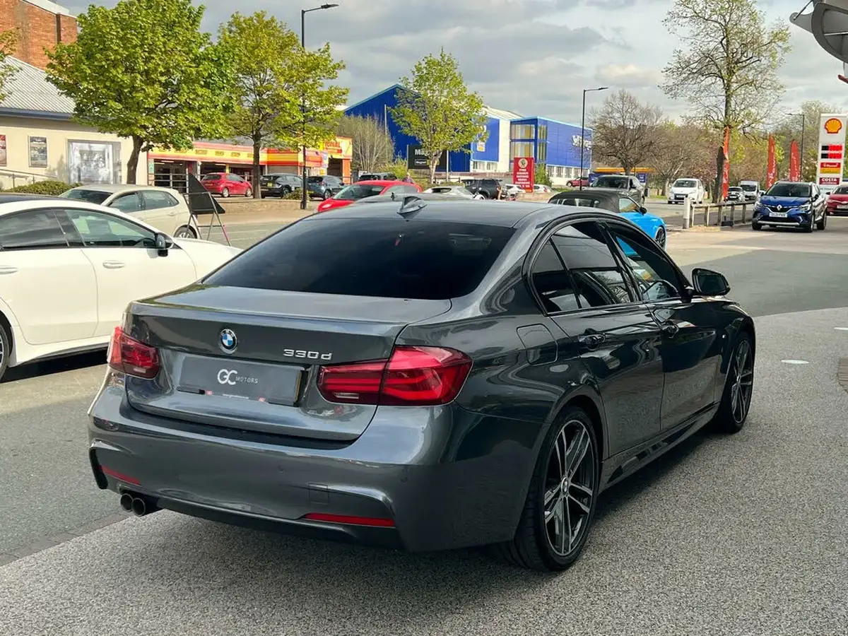 2018-bmw-3-series-30td-330d-m-sport-shadow-edition-saloon-4d-big-6
