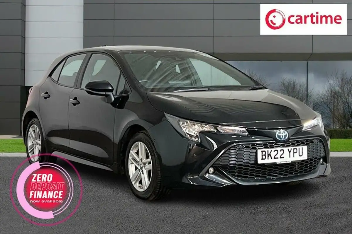2022-toyota-corolla-18-vvt-i-icon-tech-trk-hatchback-5d-big-0
