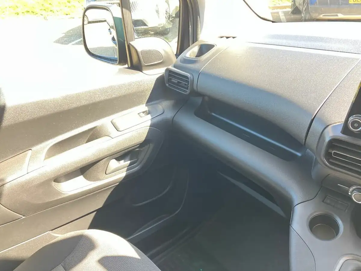 2022-citroen-berlingo-15bluehdi-1000-driver-pro-100pseu6d-van-1000-big-51
