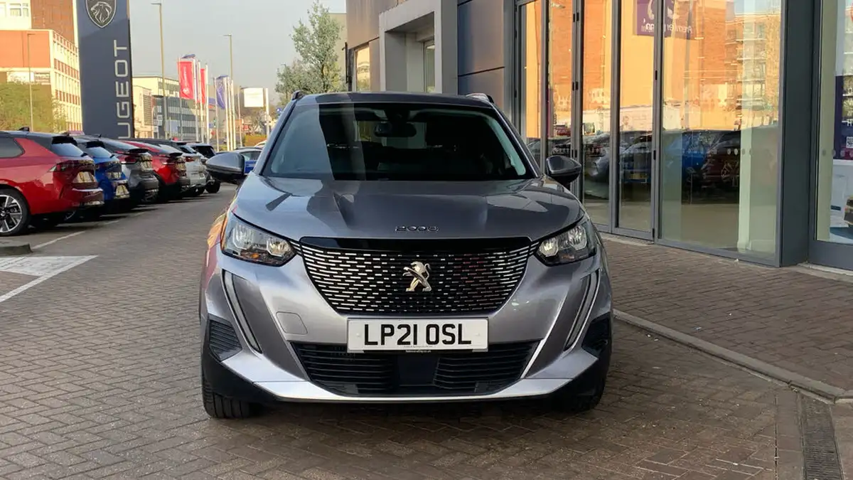2021-peugeot-2008-suv-12-puretech-allure-130bhp-eat8-big-7
