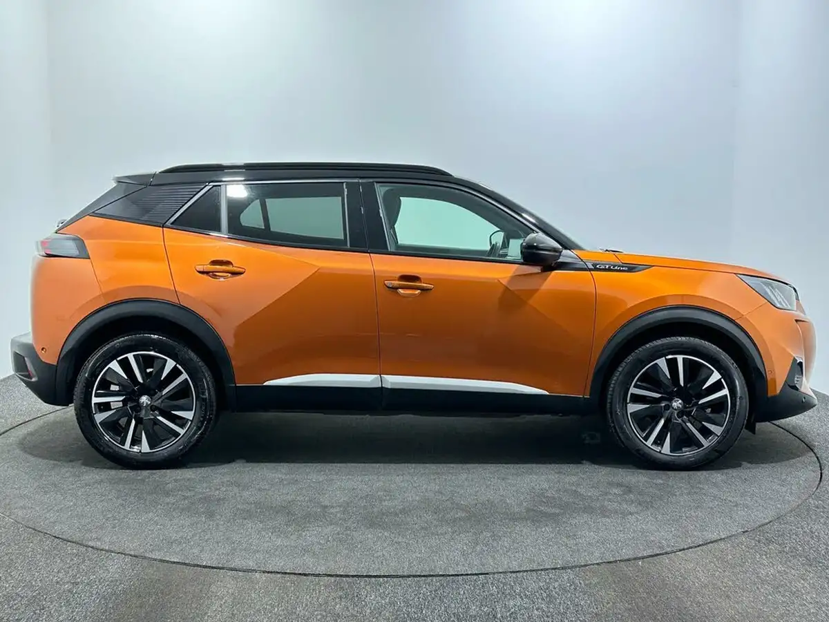 2020-peugeot-2008-suv-12-puretech-gt-line-big-7