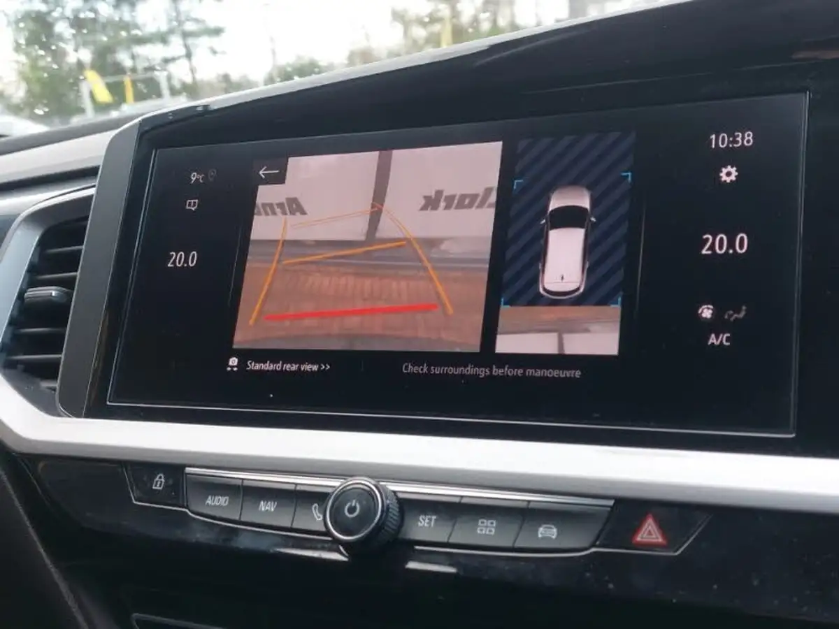 2022-vauxhall-grandland-12-gs-line-big-18