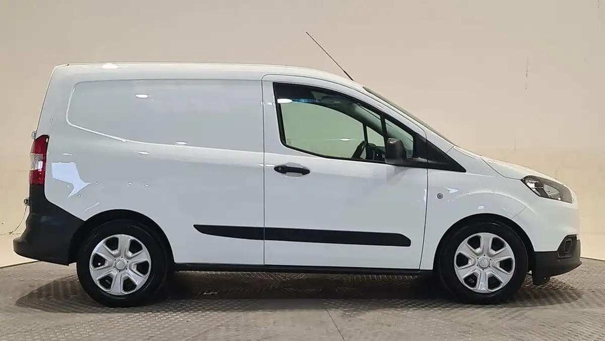 2021-ford-transit-courier-15tdci-trend-75ps-eu6dt-big-20