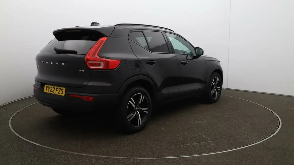 2022-volvo-xc40-15-t3-r-design-auto-big-44