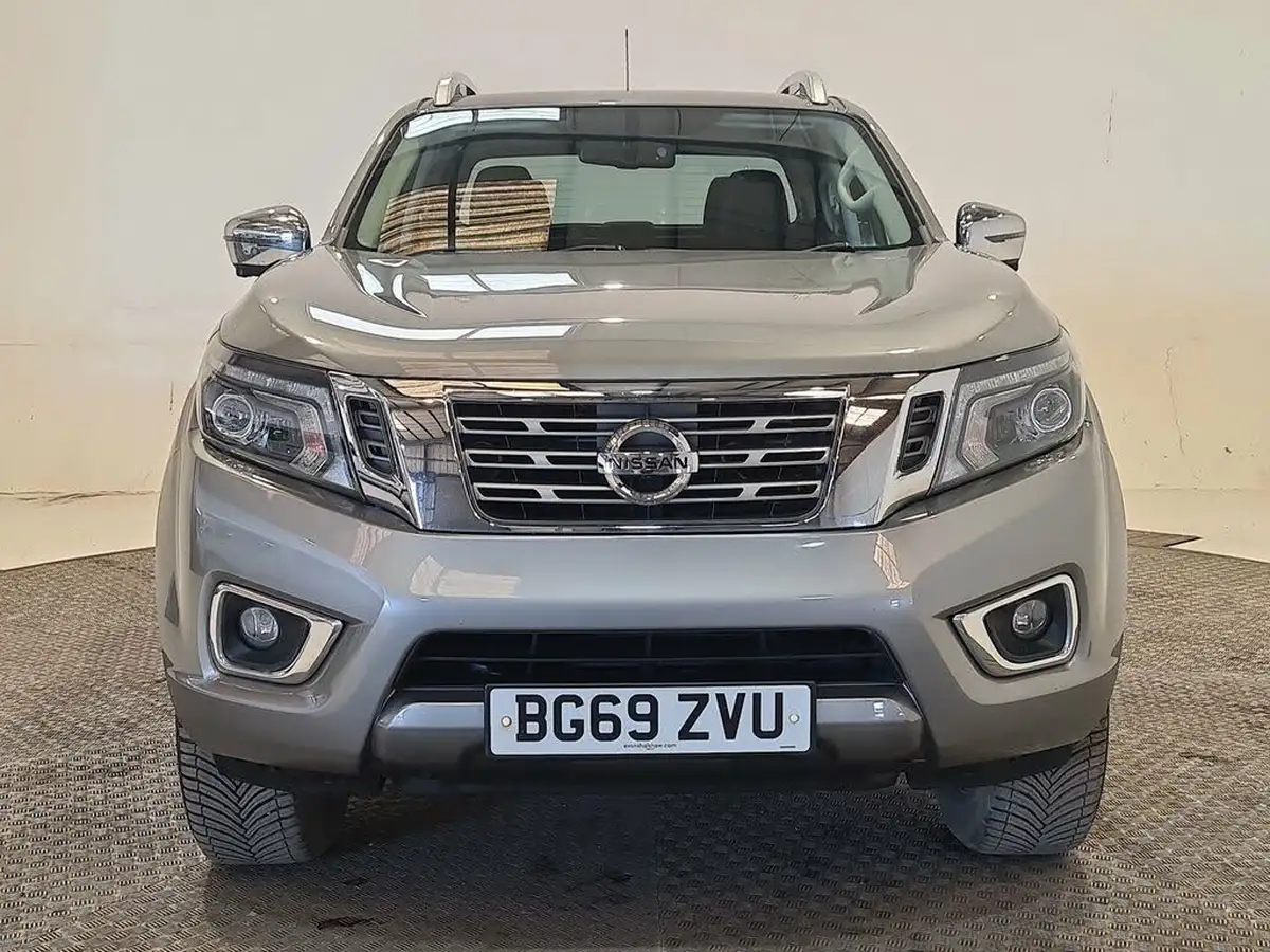 2019-nissan-navara-23dci-tt-tekna-8-navileather-big-10