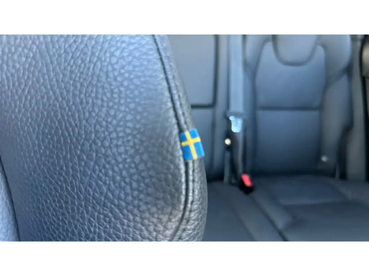 2024-volvo-xc90-20-t8-plus-big-21