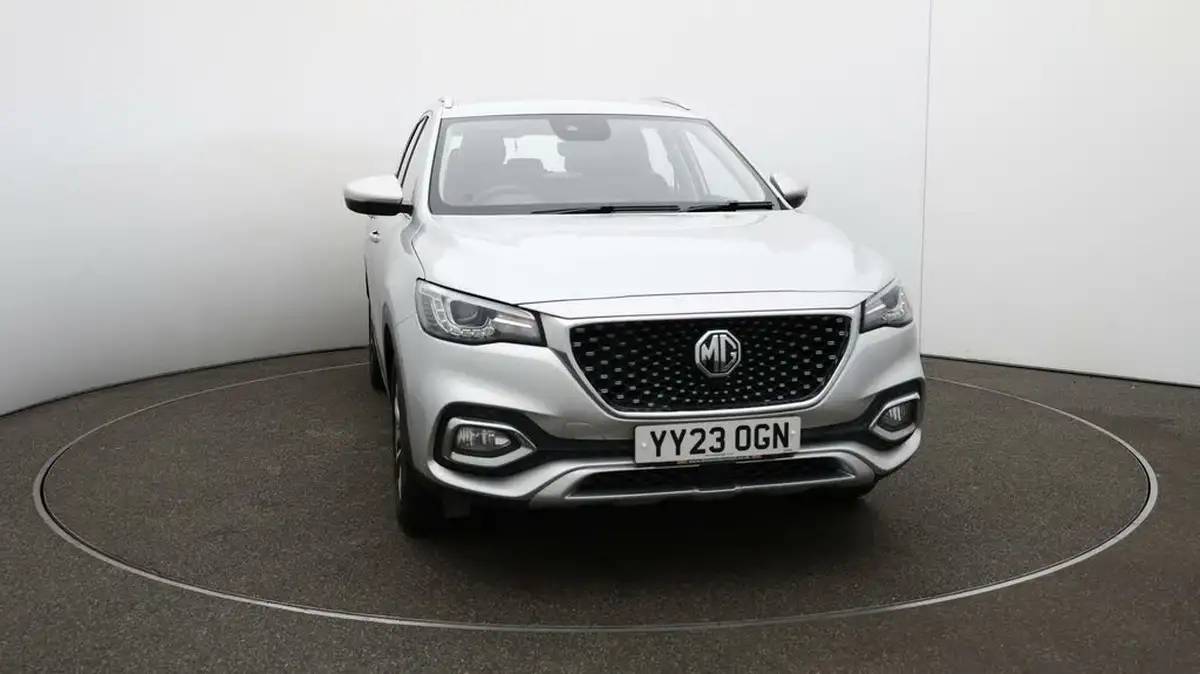 2023-mg-hs-15t-gdi-excite-162ps-dct-big-34