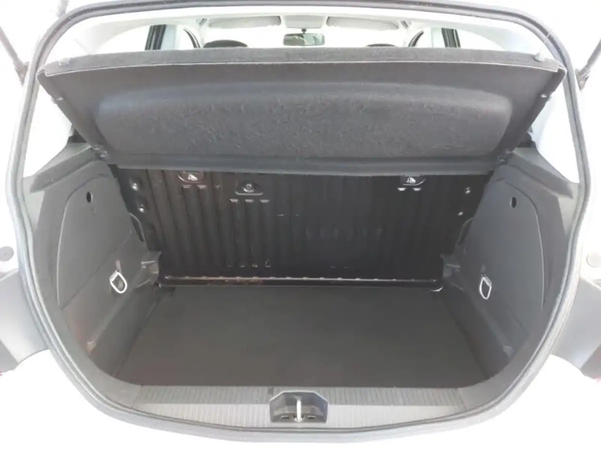 2019-vauxhall-corsa-14i-sri-vx-line-nav-black-90ps-5d-big-7
