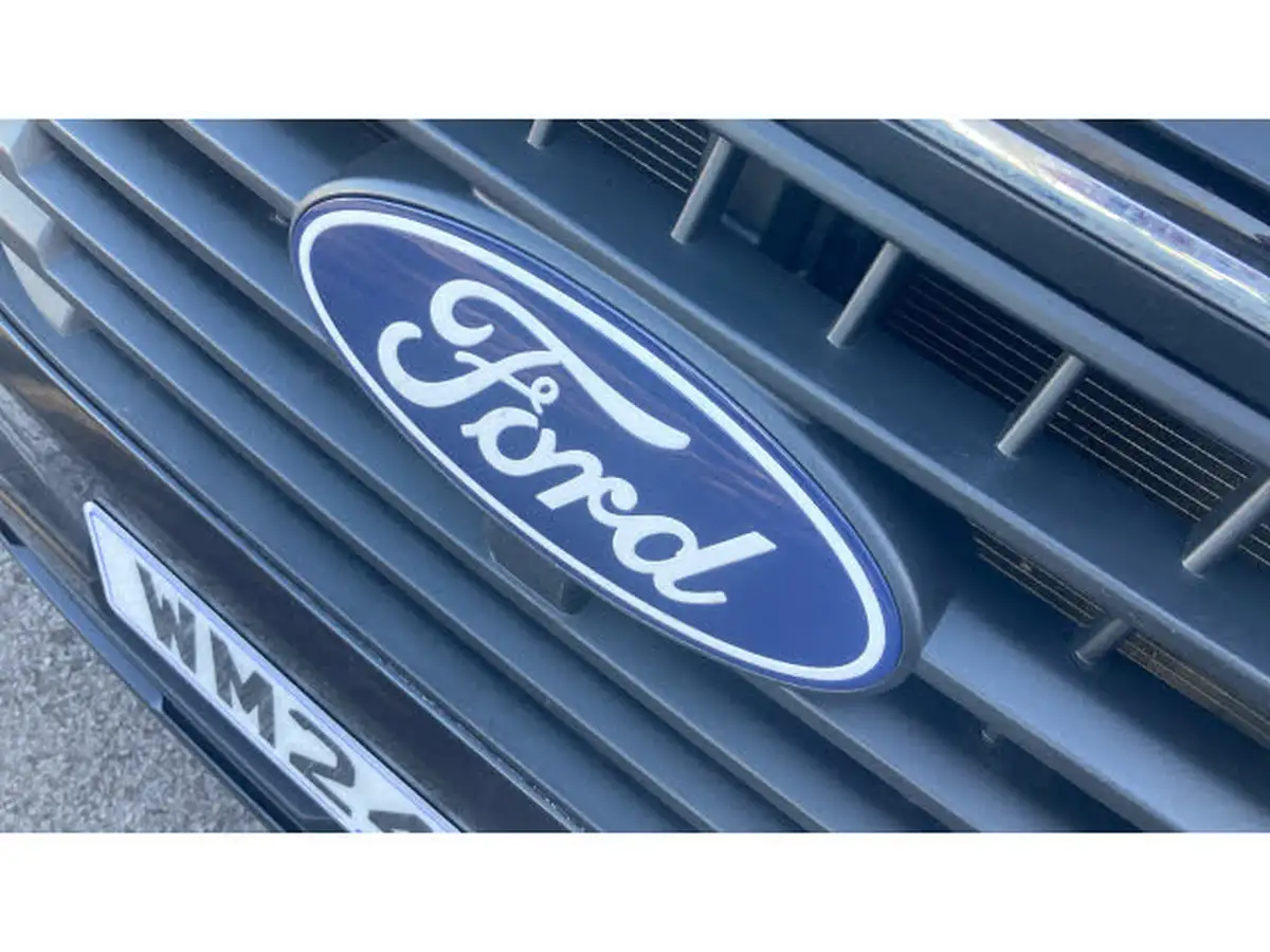2023-ford-transit-custom-20tdci-280-l1h1-limited-136pseu6e-panel-van-1996cc-big-24