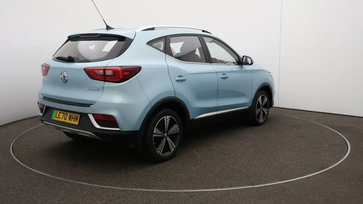 2020-mg-zs-suv-e-exclusive-ev-big-7
