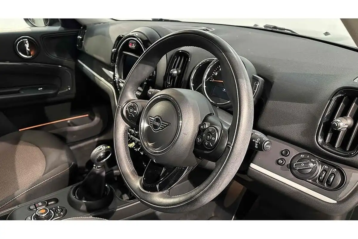 2020-mini-countryman-15-cooper-s-e-phev-classic-221bhp-big-28