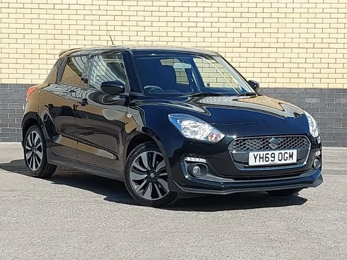 2020-suzuki-swift-12-dualjet-attitude-big-0
