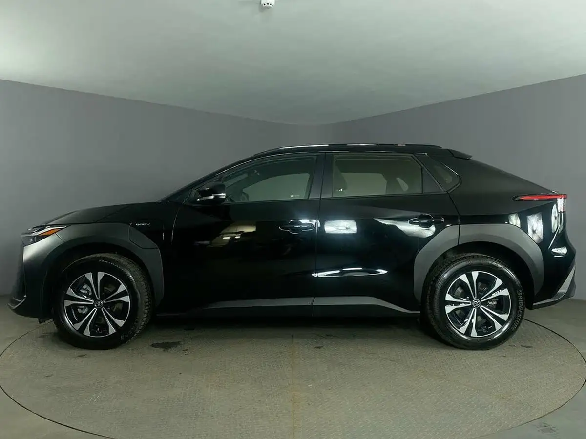 2024-toyota-bz4x-e-pure-11kw-big-4